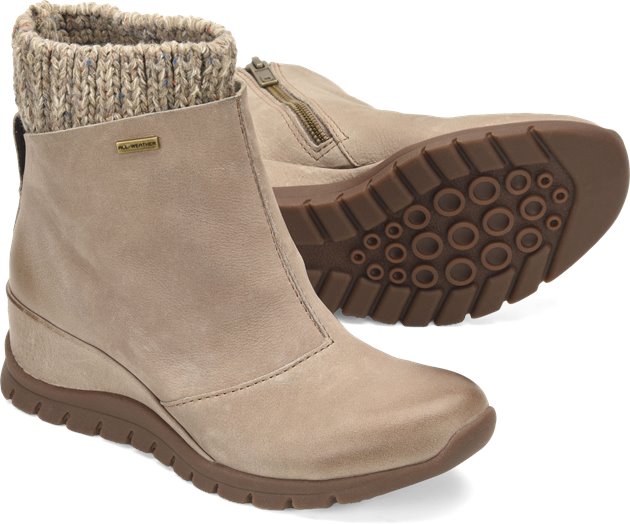 ocava wedge bootie