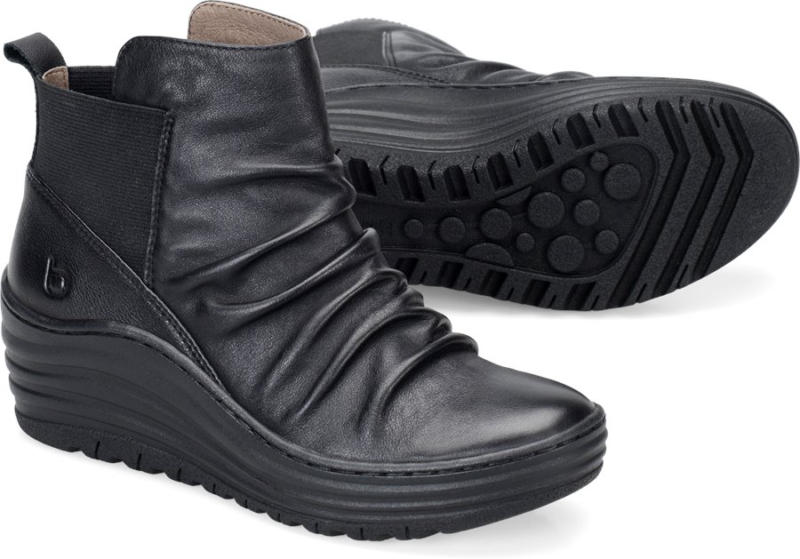 Bionica Shoes - Bionica Gilford Women's Shoes in Black color. - #bionicashoes #blackshoes