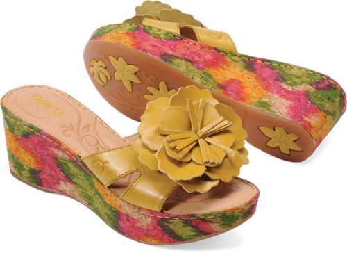 Born Ruby in Tawny Olive - Born Womens Sandals on Bornshoes.com