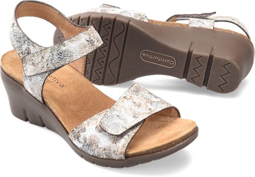 Comfortiva store wedge sandals