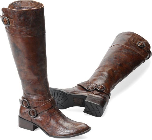 Born crown boots best sale