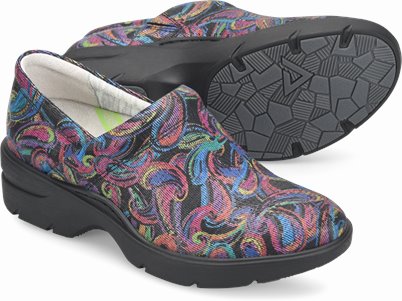 Align™ Indya shoes shown in Rainbow Multi