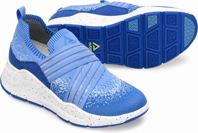 Align™ Celestia shoes shown in Marina Blue