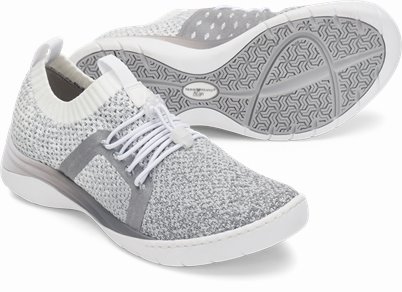 Align™ Torri shoes shown in Grey Cloud Ombré