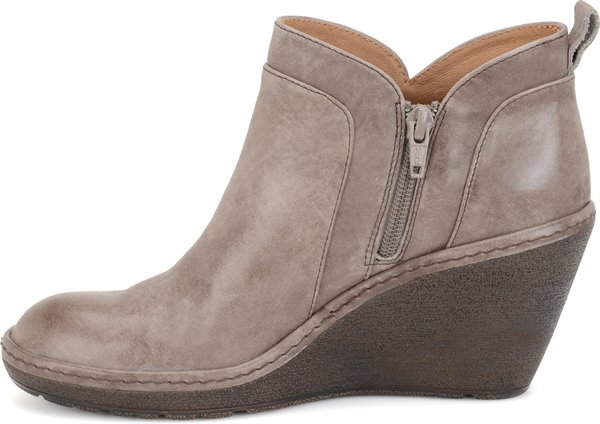 sofft womens booties