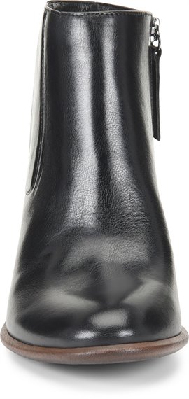 sofft pueblo leather block heel boot