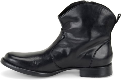 Born Gilly in Black - Born Womens Boots on Shoeline.com
