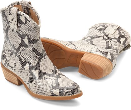 wynd born boots