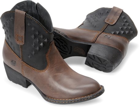 Born gray hot sale boots