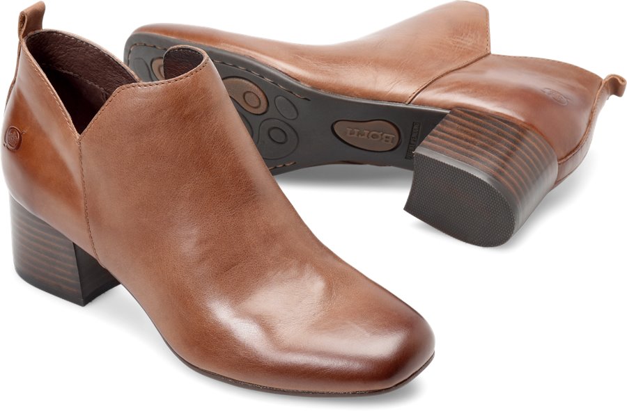 Born Shoes - Born Aneto Women's Shoes in Brown color. - #bornshoes #brownshoes