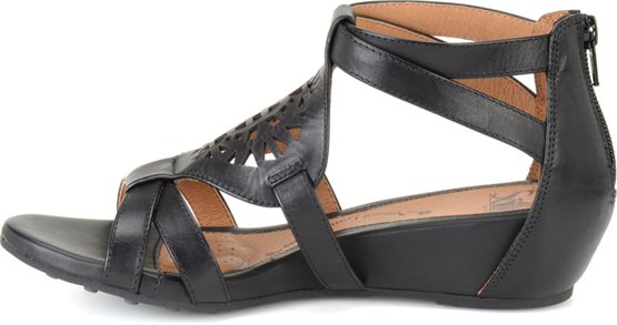 Sofft Breeze in Black - Sofft Womens Sandals on Shoeline.com