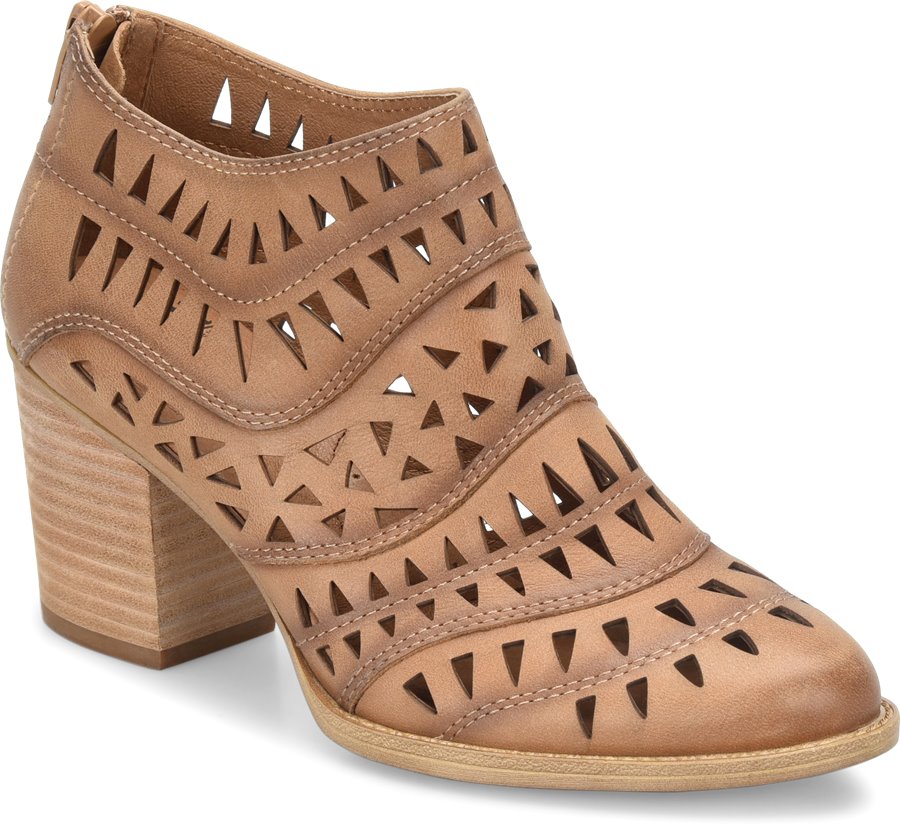 Sofft Shoes - Sofft Westwood Women's Shoes in New Caramel color. - #sofftshoes #caramelshoes